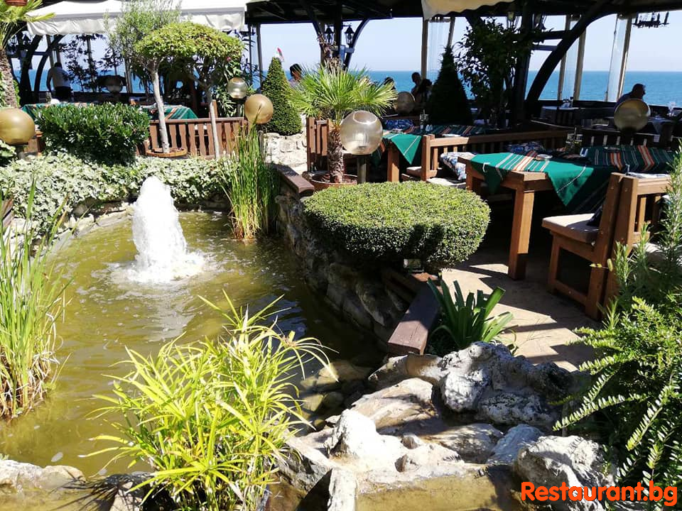 Restaurant EMONA Nessebar Summer