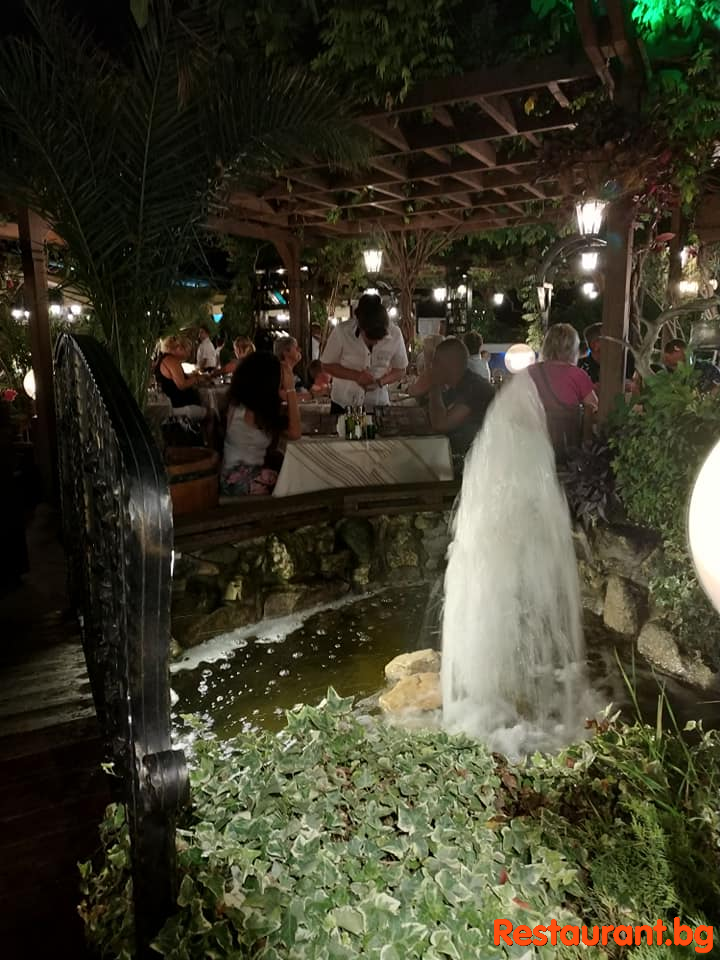 Restaurant EMONA Nessebar Summer