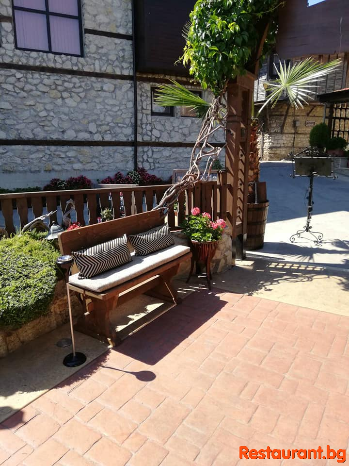 Restaurant EMONA Nessebar Summer