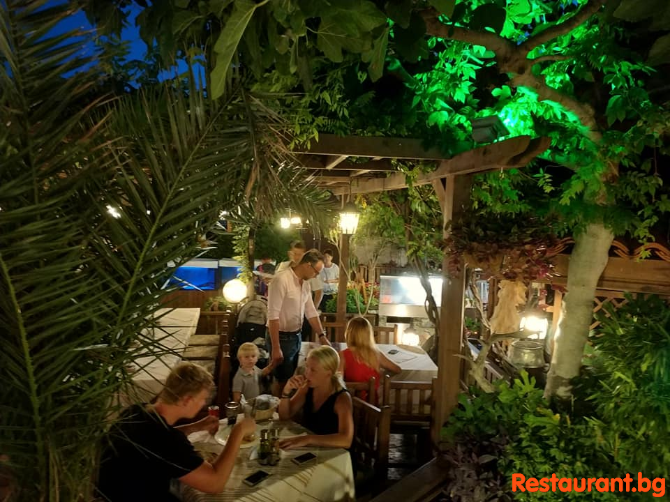 Restaurant EMONA Nessebar Summer