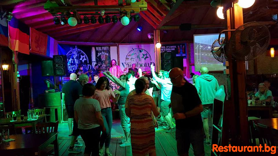 Party with FRIENDS 2017