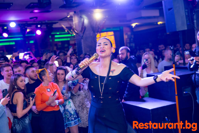 Students party SOFI MARINOVA