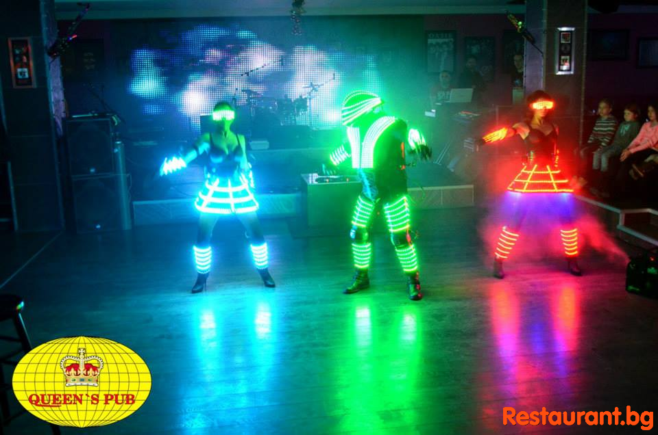 ANDROMEGA Laser Robot Show