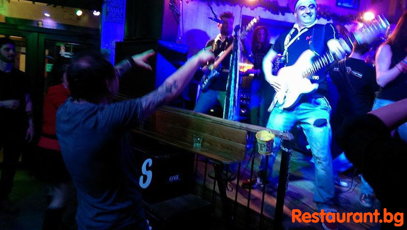 Live MUSIC