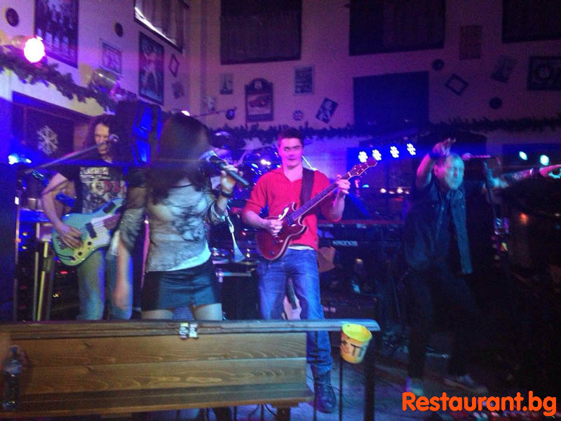 Live MUSIC