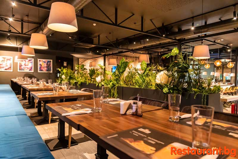 RAFFY interior