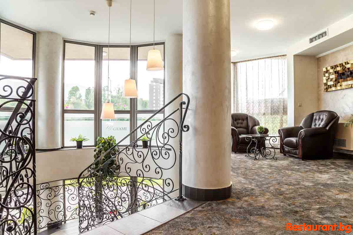 GRAMI Hotel