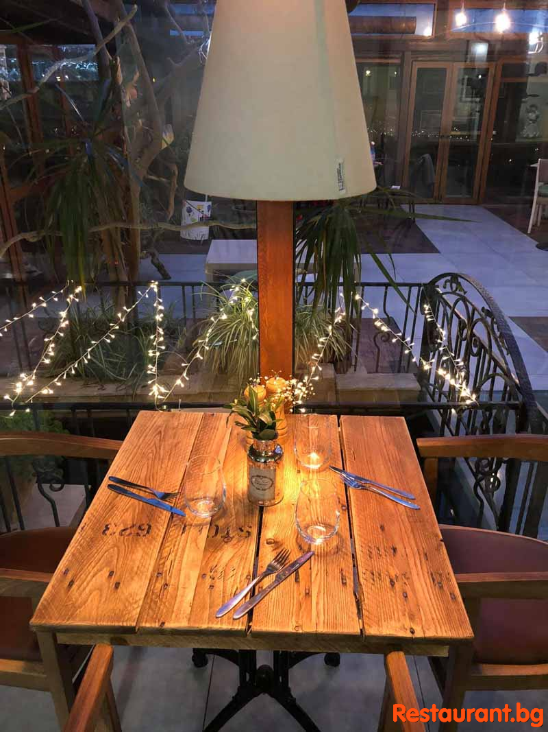 Restaurant Garden PERON 16