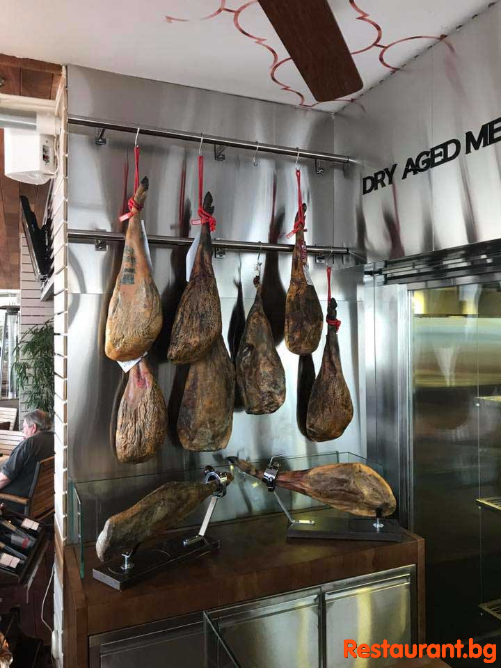 ROYAL GRILL Dry Aged Meat