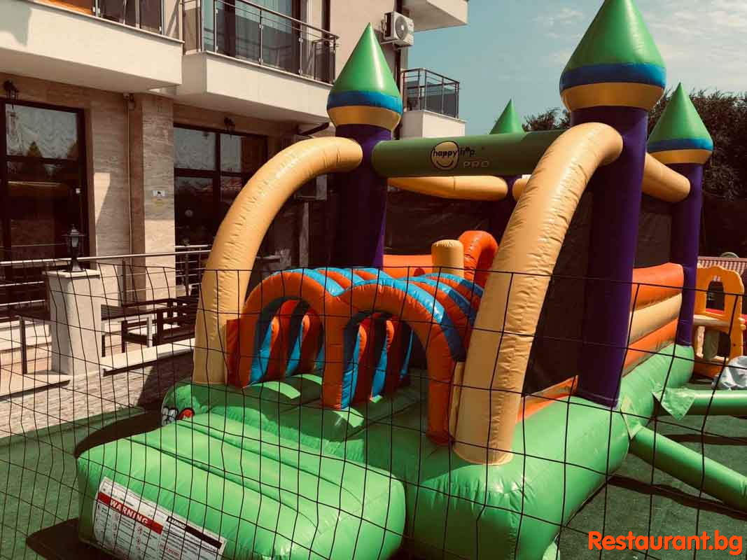 KIDS Corner