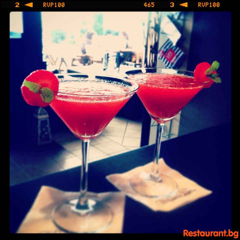 Cocktails & Drinks