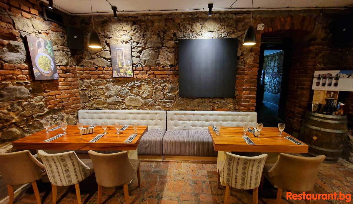 Wine Bar Salon